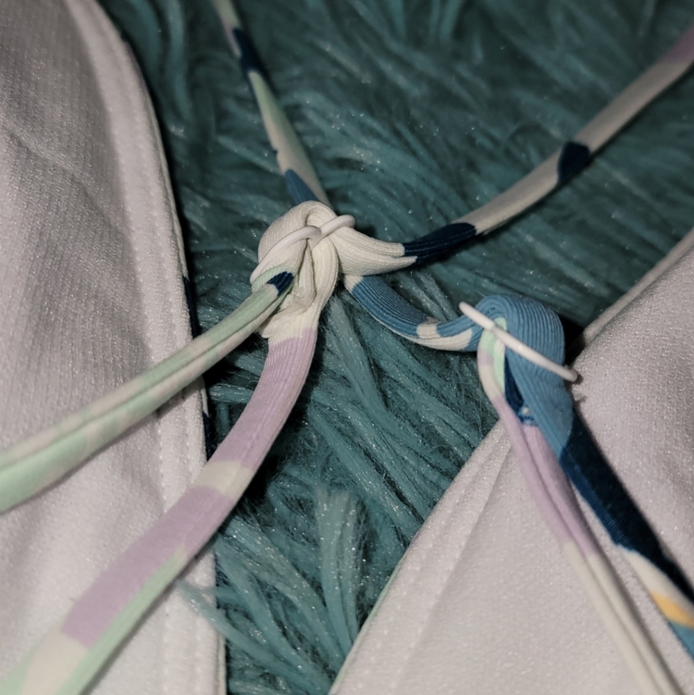 Roxy One Piece - image 7